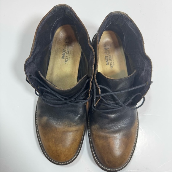 Naot Men’s Ombre Leather Ankle Boots EU 42 US 9 Slip Resistant Made in Israel - Picture 9 of 11